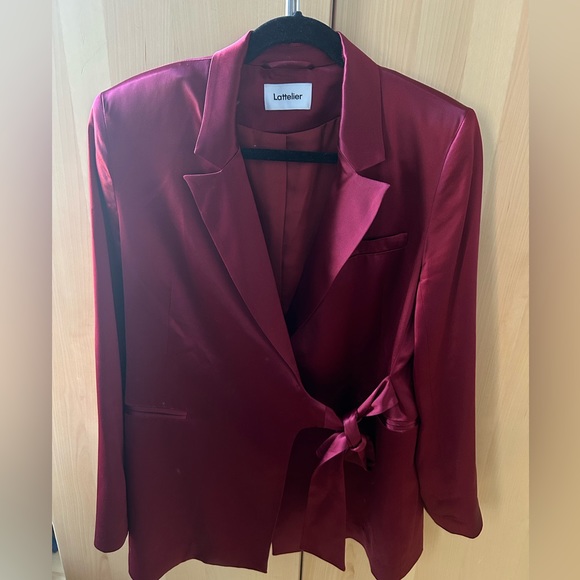 Red Satin Tie-Waist Blazer (Lattelier) - Picture 2 of 3